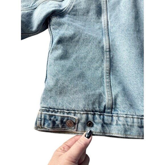 Levi's Women's Sz M Sherpa Lined Cropped Denim Trucker Jacket - Picture 11 of 13